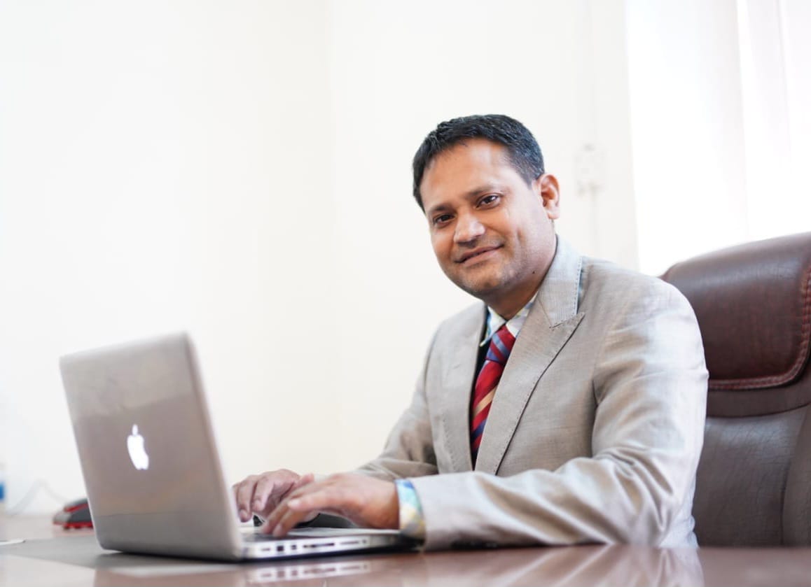 MD BADSHA ALAMGIR — Vice Chairman, HL GROUP